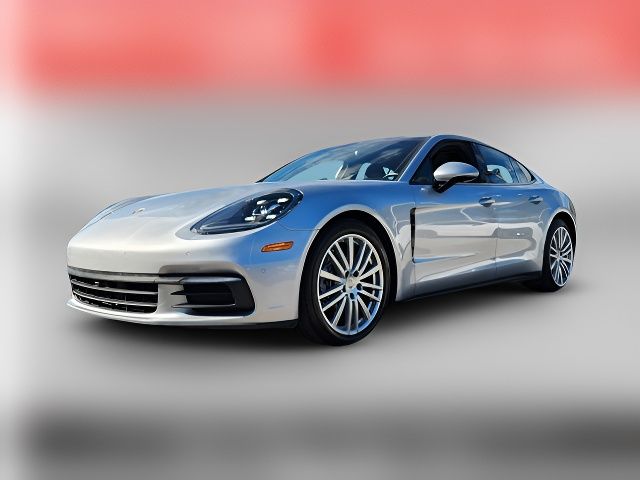 2018 Porsche Panamera 4