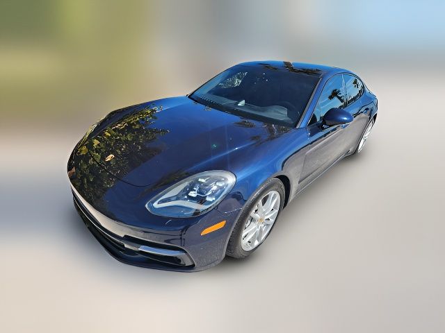 2018 Porsche Panamera 4