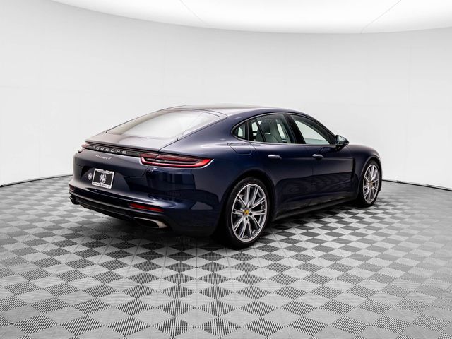 2018 Porsche Panamera 4