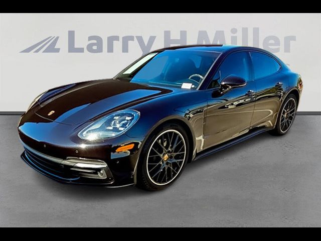 2018 Porsche Panamera 4