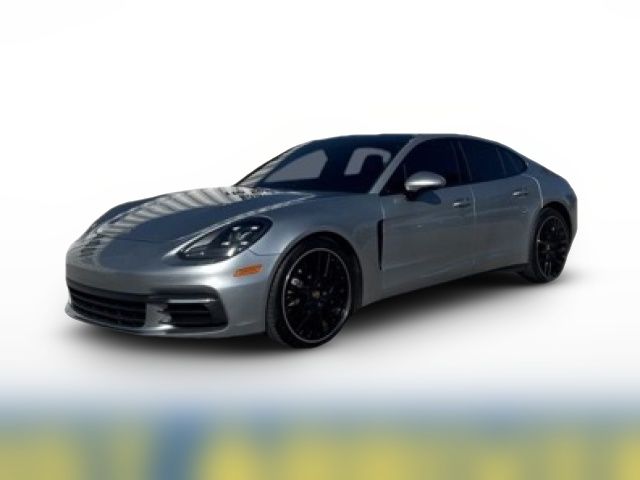 2018 Porsche Panamera 4