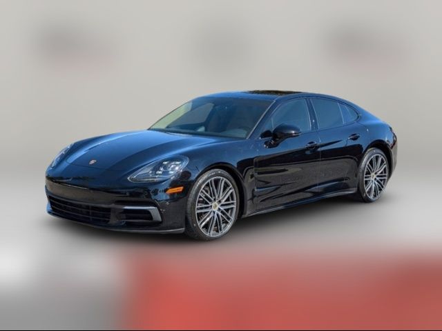 2018 Porsche Panamera 4