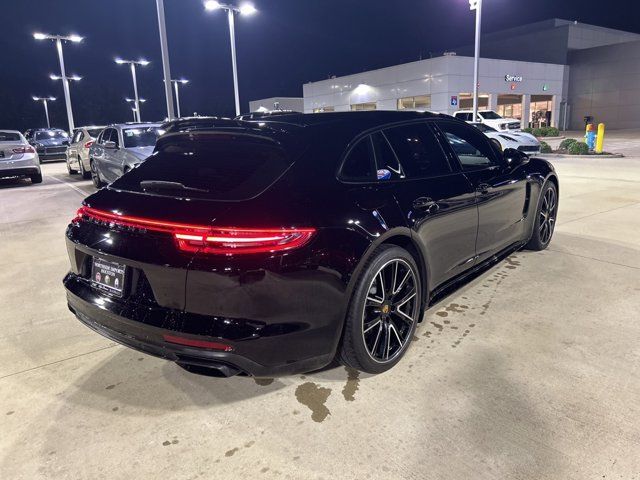 2018 Porsche Panamera 4