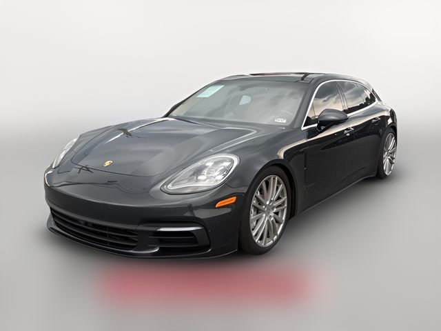 2018 Porsche Panamera 4