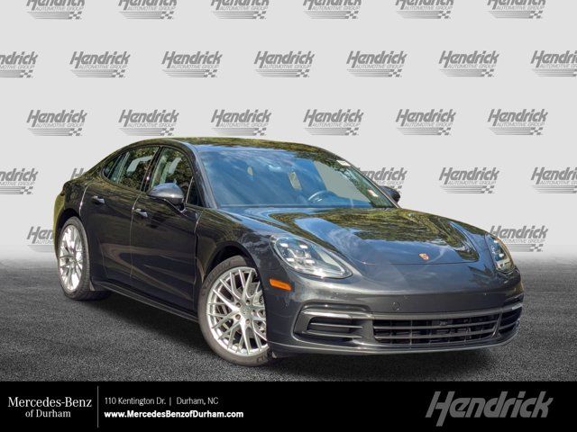 2018 Porsche Panamera Base