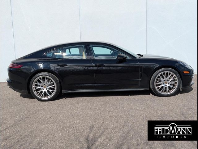 2018 Porsche Panamera 4S