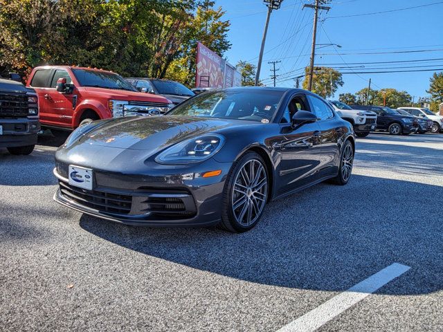 2018 Porsche Panamera 4S