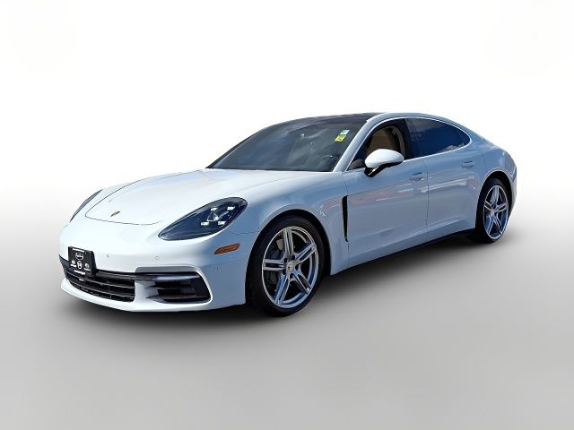 2018 Porsche Panamera 4S