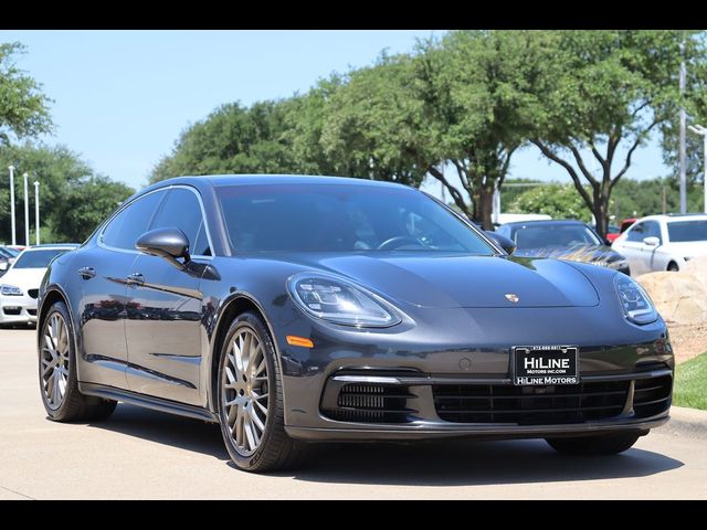 2018 Porsche Panamera 4S