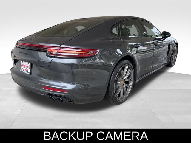 2018 Porsche Panamera 4S