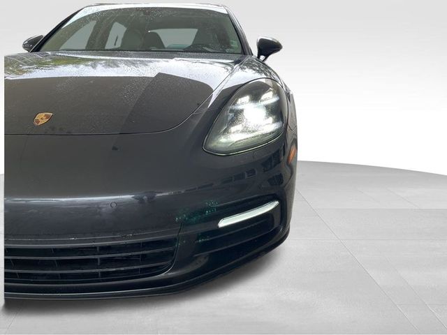 2018 Porsche Panamera 4S