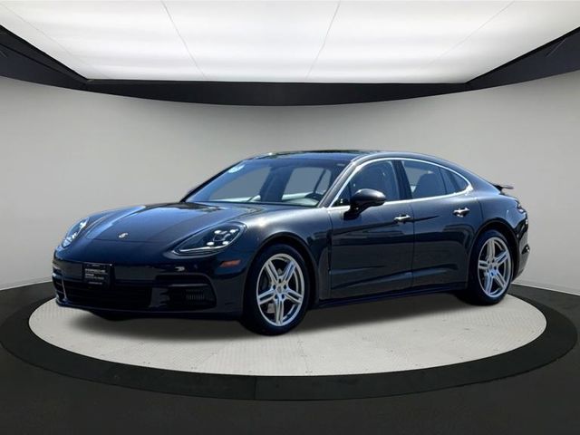 2018 Porsche Panamera 4S