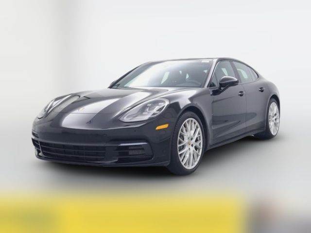 2018 Porsche Panamera 4S