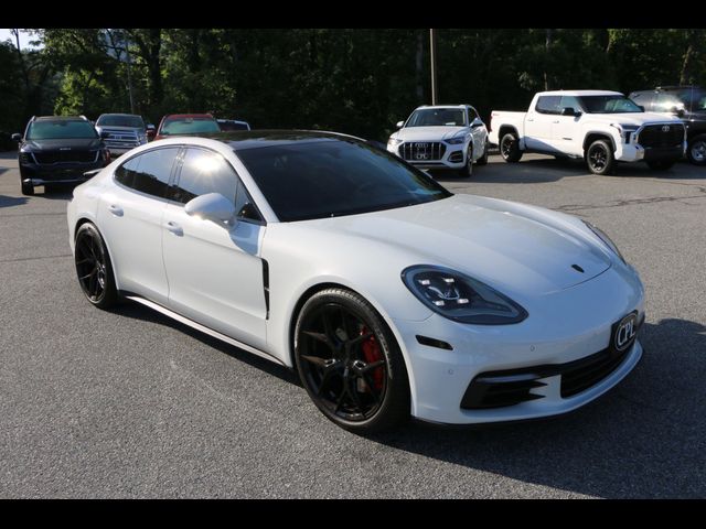 2018 Porsche Panamera 4S