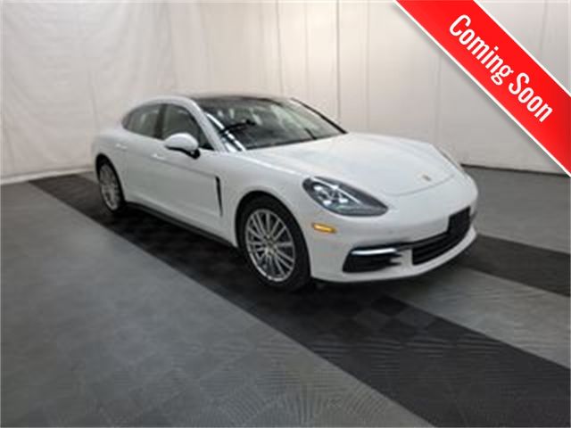 2018 Porsche Panamera 4S