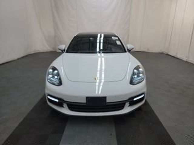 2018 Porsche Panamera 4S