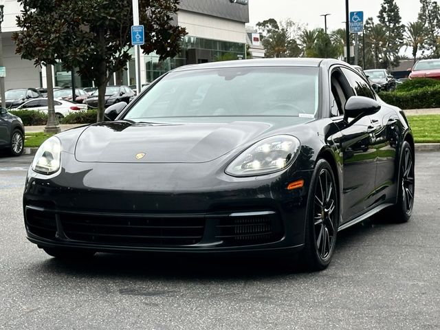 2018 Porsche Panamera 4S