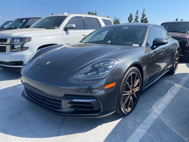 2018 Porsche Panamera 4S