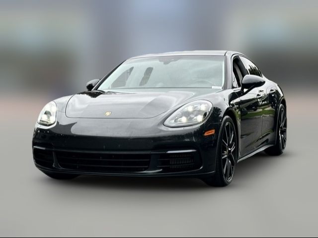 2018 Porsche Panamera 4S