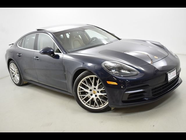 2018 Porsche Panamera 4S