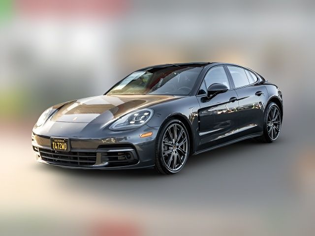 2018 Porsche Panamera 4S