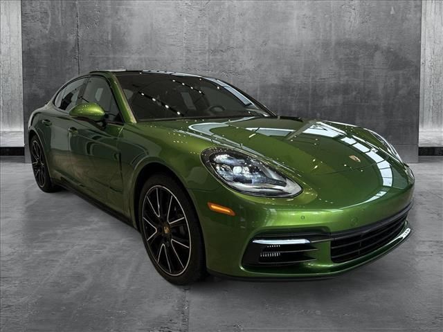 2018 Porsche Panamera 4S