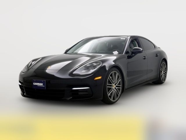 2018 Porsche Panamera 4S