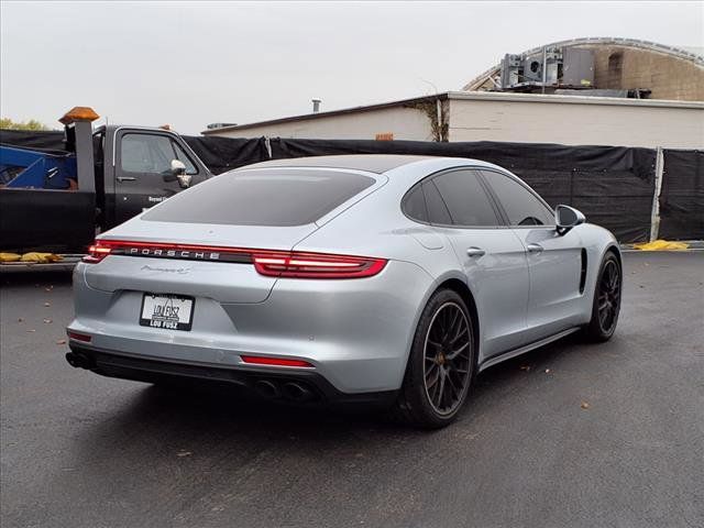 2018 Porsche Panamera 4S