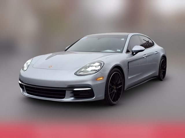 2018 Porsche Panamera 4S