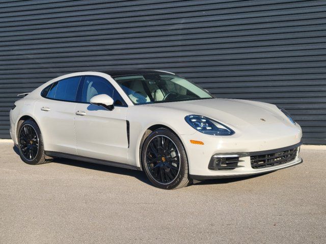 2018 Porsche Panamera 4S