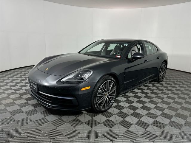 2018 Porsche Panamera 4S