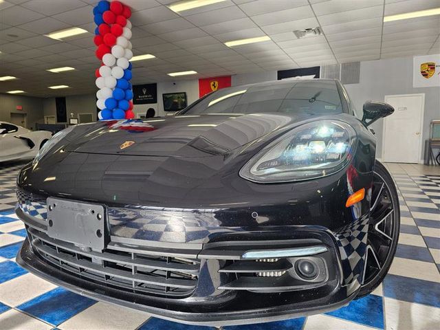 2018 Porsche Panamera 4S