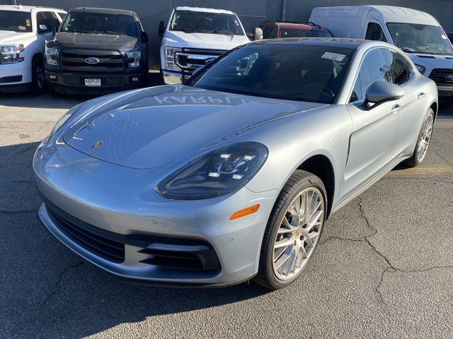 2018 Porsche Panamera 4S