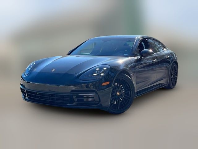 2018 Porsche Panamera 4S