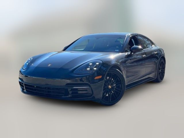 2018 Porsche Panamera 4S