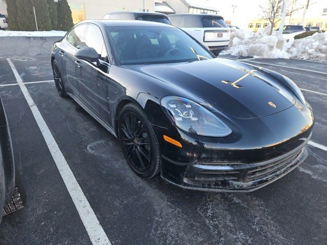 2018 Porsche Panamera 4S