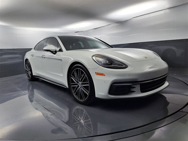 2018 Porsche Panamera 4S