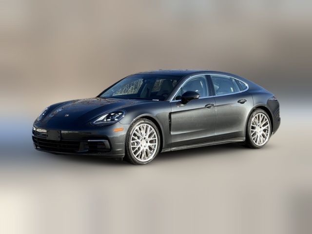 2018 Porsche Panamera 4S