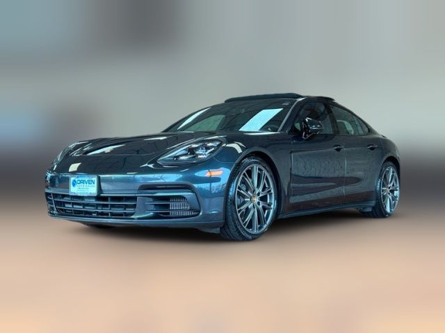 2018 Porsche Panamera 4S