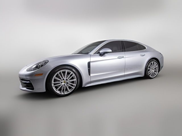 2018 Porsche Panamera 4S