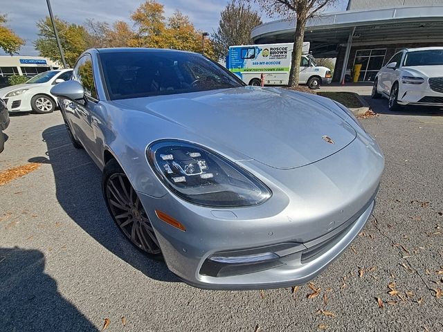 2018 Porsche Panamera 4S