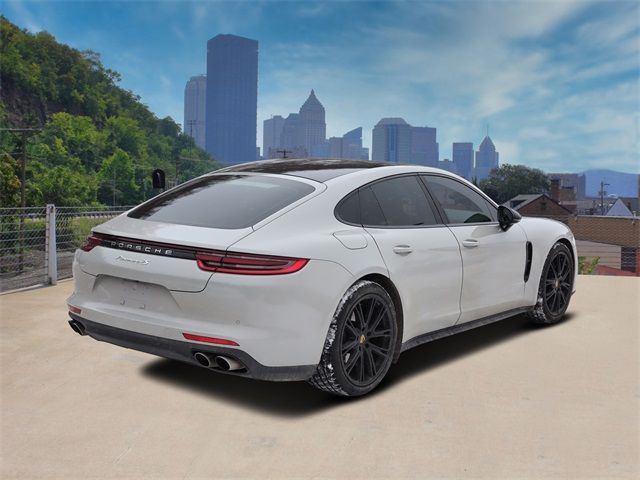 2018 Porsche Panamera 4S