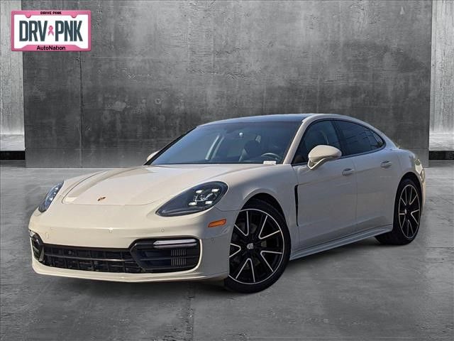 2018 Porsche Panamera 4S