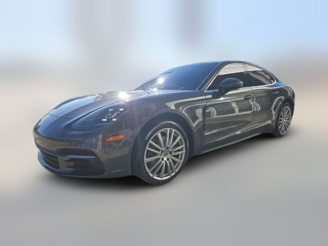 2018 Porsche Panamera 4S