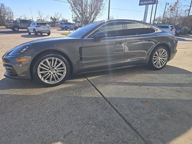 2018 Porsche Panamera 4S