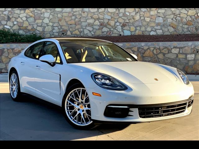 2018 Porsche Panamera 4S