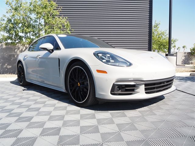 2018 Porsche Panamera 4S