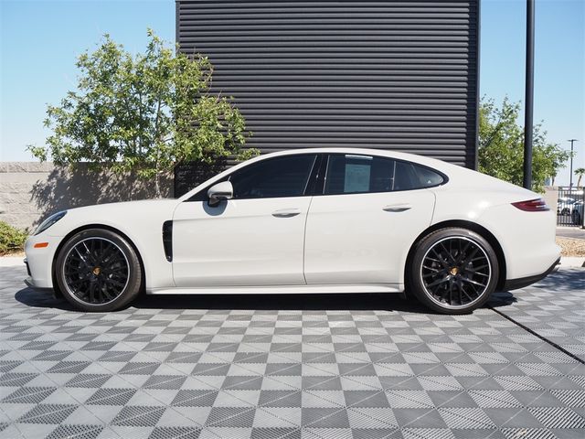 2018 Porsche Panamera 4S