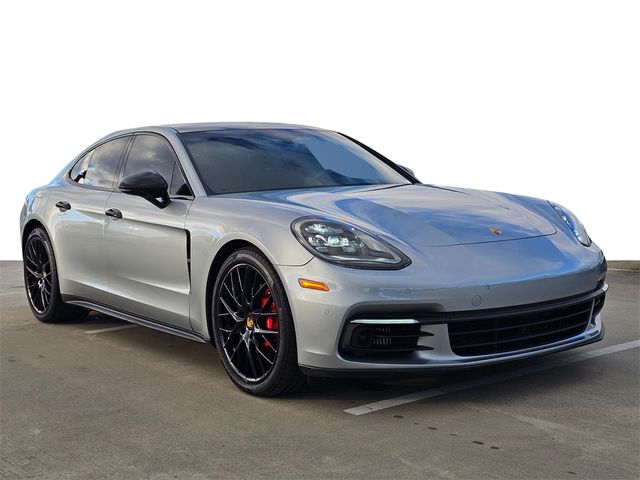 2018 Porsche Panamera 4S