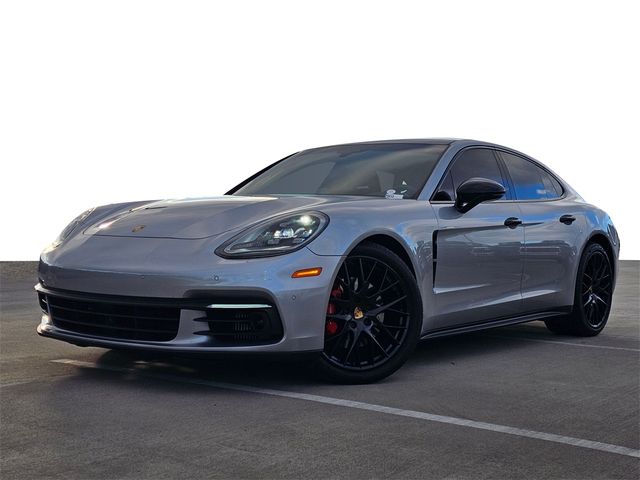 2018 Porsche Panamera 4S